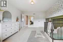 52 WELCH Lane | Hamilton Ontario | Slide Image Thirty
