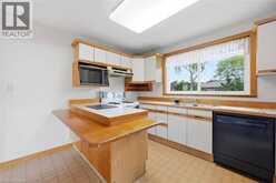 185 EUSTON Road | Burlington Ontario | Slide Image Ten