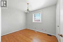 185 EUSTON Road | Burlington Ontario | Slide Image Seventeen