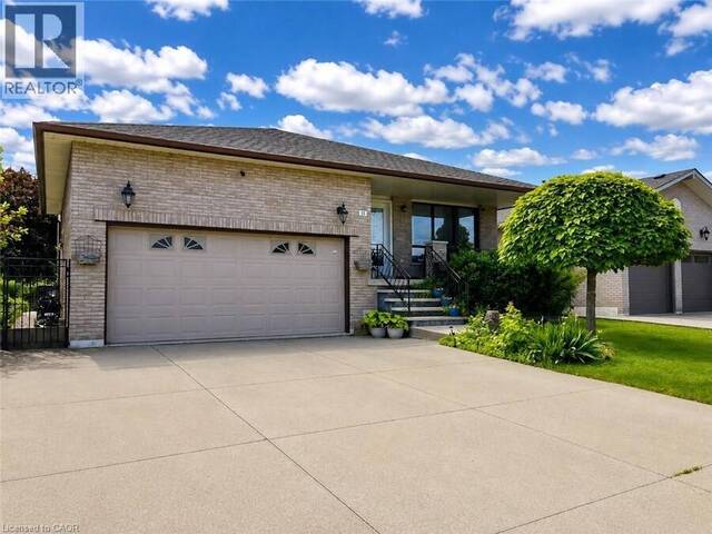 15 ELLEN Avenue Hamilton Ontario, L8G 5A9 - Property For Sale