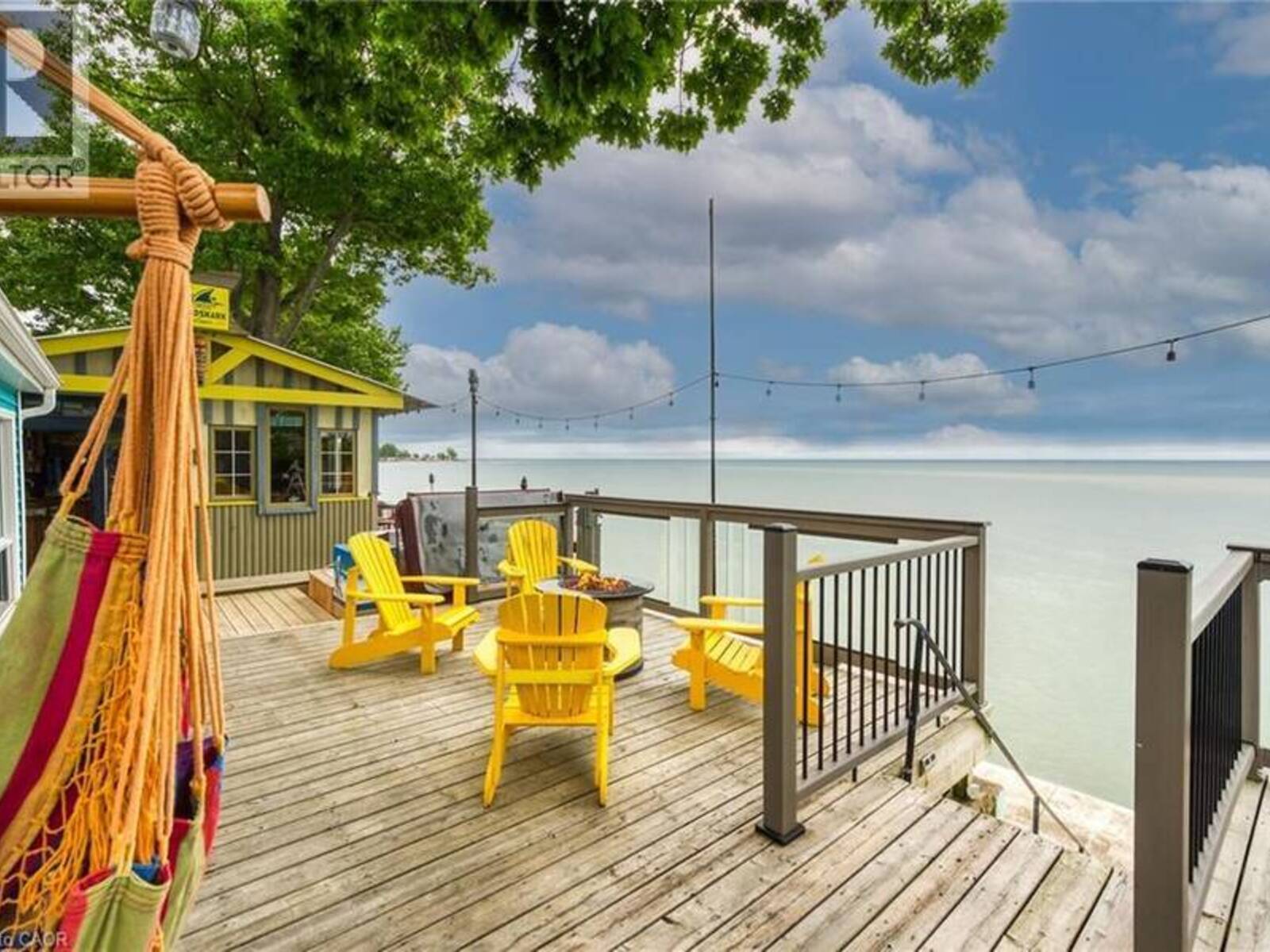 2090 LAKESHORE Road, Dunnville, Ontario N1A 2W8