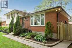 483 ANNALEE Drive | Ancaster Ontario | Slide Image Three