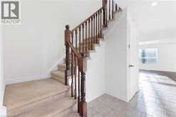 35 THAMES Way | Hamilton Ontario | Slide Image Ten