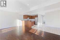 35 THAMES Way | Hamilton Ontario | Slide Image Twelve