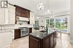 2073 DERAMORE Drive | Oakville Ontario | Slide Image Twelve