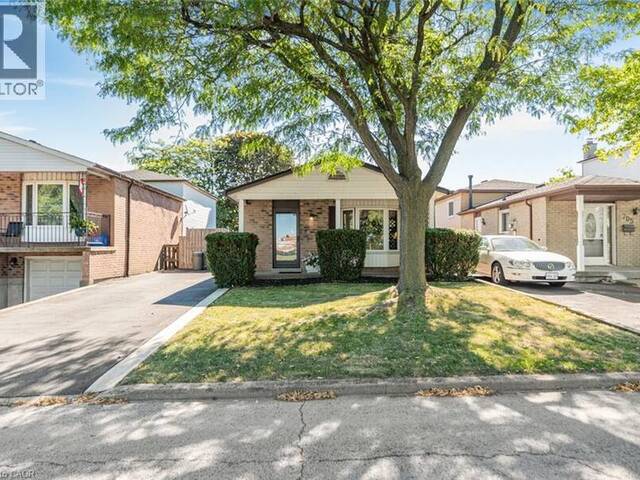 703 UPPER WENTWORTH Street Hamilton Ontario, L9A 4V6 - Property For Sale
