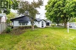 15 SPIERS Crescent | Cambridge Ontario | Slide Image Five