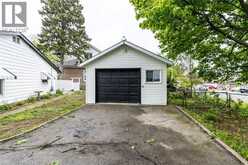 15 SPIERS Crescent | Cambridge Ontario | Slide Image Seven