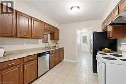 8 EMMING Court | Hamilton Ontario | Slide Image Thirteen