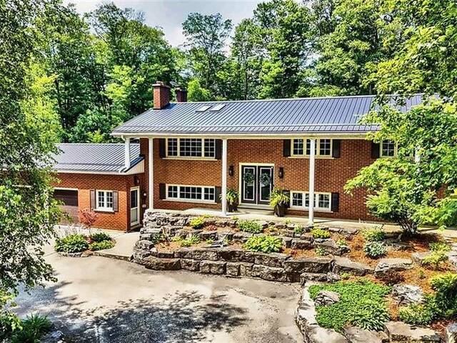 1078 BERLETT'S Road Wilmot Ontario, N0B 2L0 - 4 Bedrooms Home For Sale