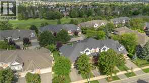2175 COUNTRY CLUB Drive Unit# 4 | Burlington Ontario | Slide Image Thirty-two