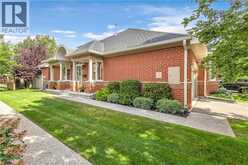 2175 COUNTRY CLUB Drive Unit# 4 | Burlington Ontario | Slide Image Three