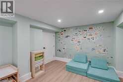 327 GOODRAM Drive | Burlington Ontario | Slide Image Thirty-six