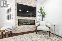 4211 MILLCROFT PARK Drive Unit# 19 | Burlington Ontario | Slide Image Ten