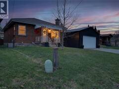 73 AVONDALE Street Brantford Ontario, N3S 4M1