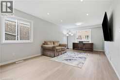 79 LYNNETTE Drive | Hamilton Ontario | Slide Image Nine