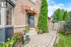 4013 JARVIS Crescent | Burlington Ontario | Slide Image Three