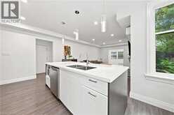 2177 LAKESHORE Road | Burlington Ontario | Slide Image Eleven