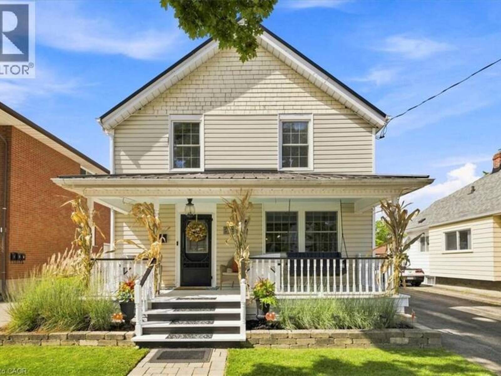 45 RODMAN Street, St. Catharines, Ontario L2R 5C9