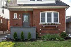 66 EDGEMONT Street S | Hamilton Ontario | Slide Image Three