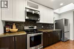 136 WEIR Street N | Hamilton Ontario | Slide Image Thirteen