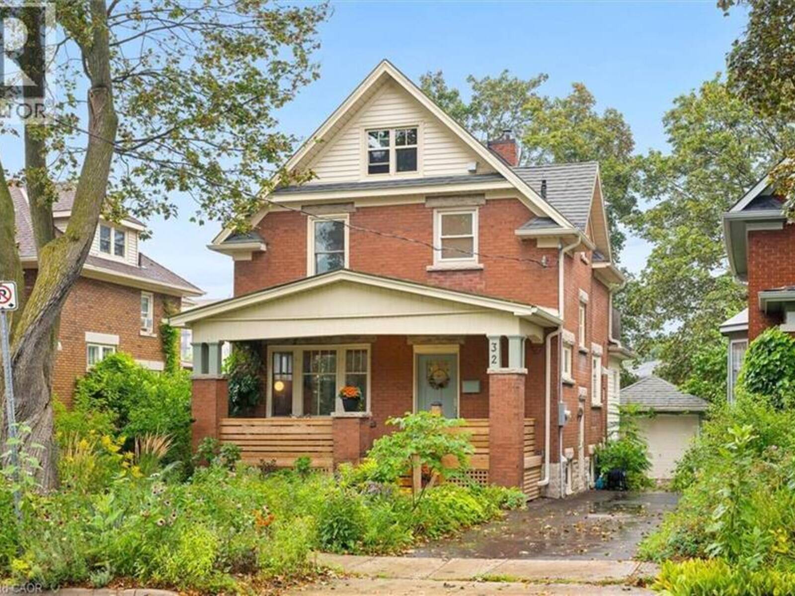 32 MARY Street, Kitchener, Ontario N2H 3R1