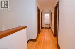 8 KINGSWAY Drive | Hamilton Ontario | Slide Image Eighteen