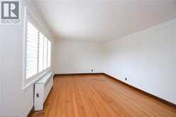 8 KINGSWAY Drive | Hamilton Ontario | Slide Image Five