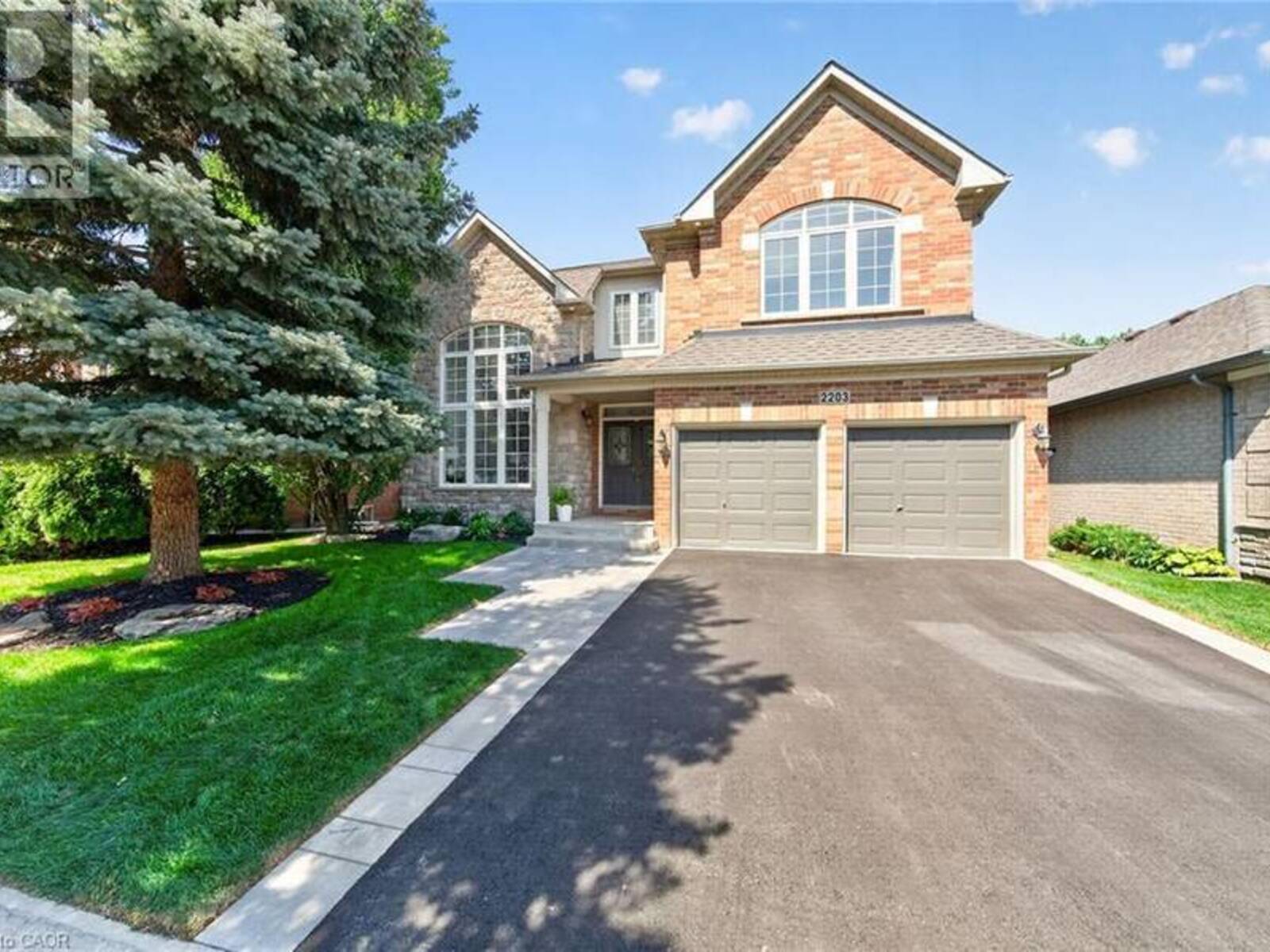 2203 TURNBERRY Road, Burlington, Ontario L7M 4P9
