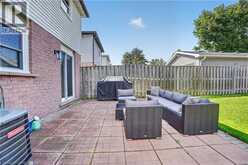 38 MEADOW WOODS Crescent | Kitchener Ontario | Slide Image Eight