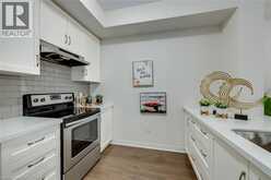 393 GRANTHAM Common | Oakville Ontario | Slide Image Eleven