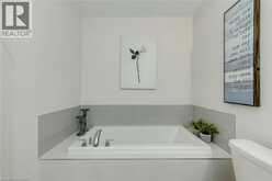 393 GRANTHAM Common | Oakville Ontario | Slide Image Thirty-seven