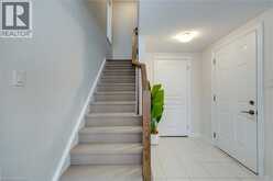 393 GRANTHAM Common | Oakville Ontario | Slide Image Six
