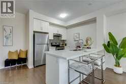 393 GRANTHAM Common | Oakville Ontario | Slide Image Nine
