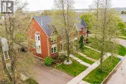 4 EDGEWATER Drive | Hamilton Ontario | Slide Image Thirty-six