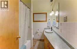 80 CHAPEL HILL Drive | Kitchener Ontario | Slide Image Fifteen