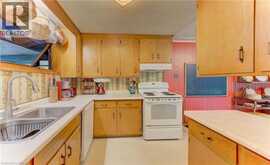 80 CHAPEL HILL Drive | Kitchener Ontario | Slide Image Nine