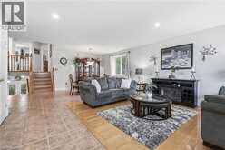 125 LANGLAW Drive | Cambridge Ontario | Slide Image Five