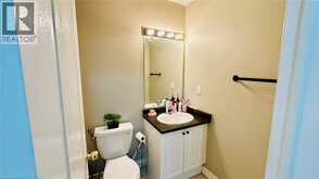 8 RABBIT RUN Way | Brampton Ontario | Slide Image Fifteen