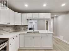 229 PARKDALE Avenue N | Hamilton Ontario | Slide Image Nine