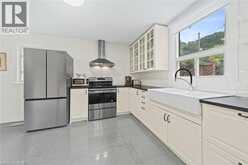 22 ARKLEDUN Avenue | Hamilton Ontario | Slide Image Twelve