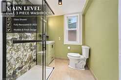 22 ARKLEDUN Avenue | Hamilton Ontario | Slide Image Seventeen