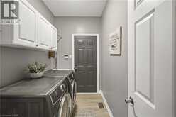 517 GENISTA Drive | Burlington Ontario | Slide Image Thirty