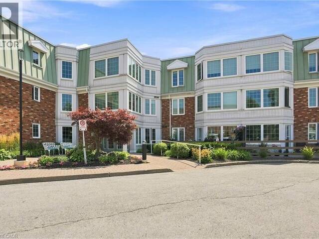 3420 FREDERICK Avenue Unit# 215 Lincoln Ontario, L0R 2C0 - 2 Bedrooms Condo For Sale