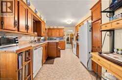 994 SAFARI Road | Hamilton Ontario | Slide Image Sixteen