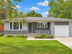 106 KENNETH Avenue Kitchener Ontario, N2A 1W2
