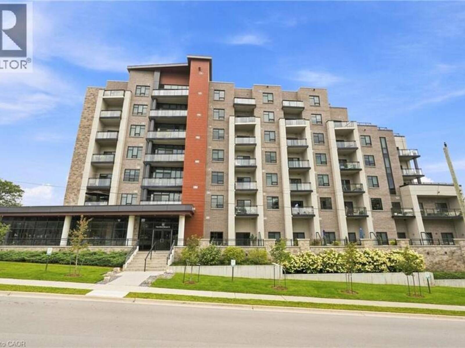 30 HAMILTON Street S Unit# 501, Waterdown, Ontario L8B 1V8
