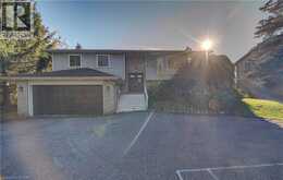 11 BROCK Road S | Puslinch Ontario | Slide Image Two