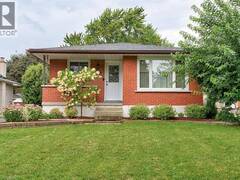 210 SHELLEY Drive Kitchener Ontario, N2C 1N1
