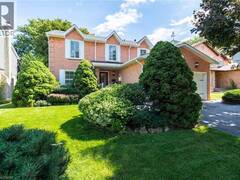 3212 PINEMEADOW Drive Burlington Ontario, L7M 2N7
